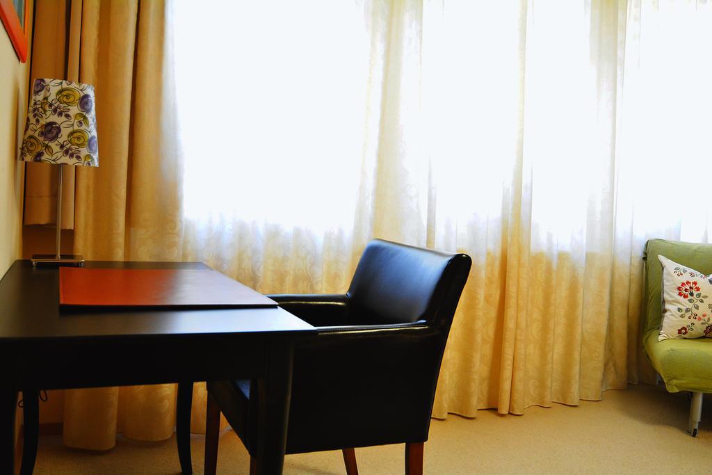 נאומבורג Ferienwohnung Domschatz מראה חיצוני תמונה