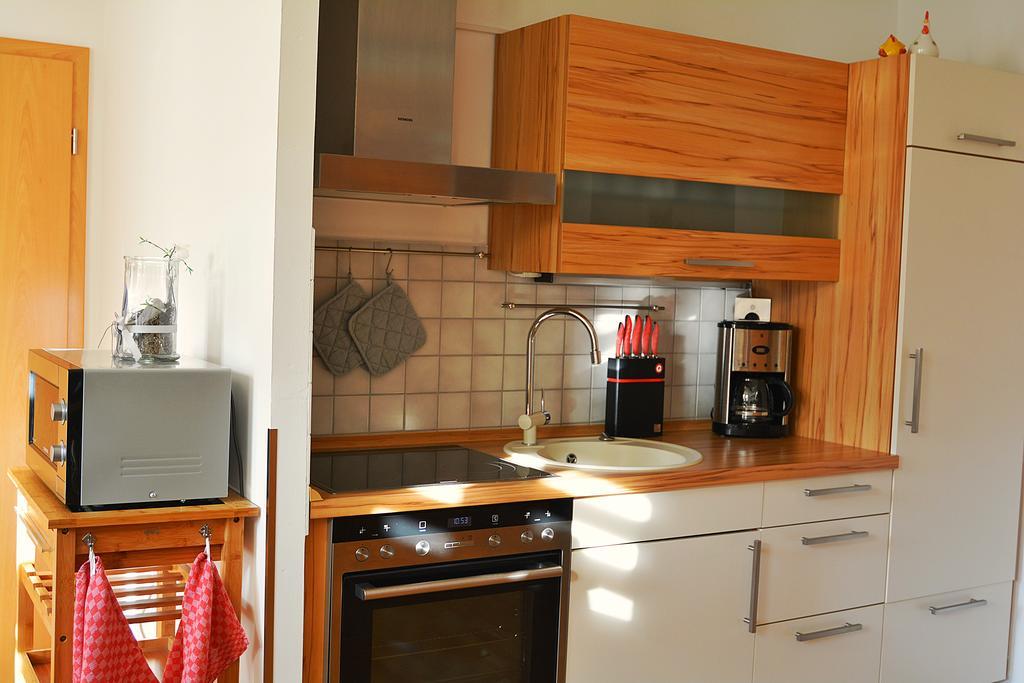 נאומבורג Ferienwohnung Domschatz מראה חיצוני תמונה